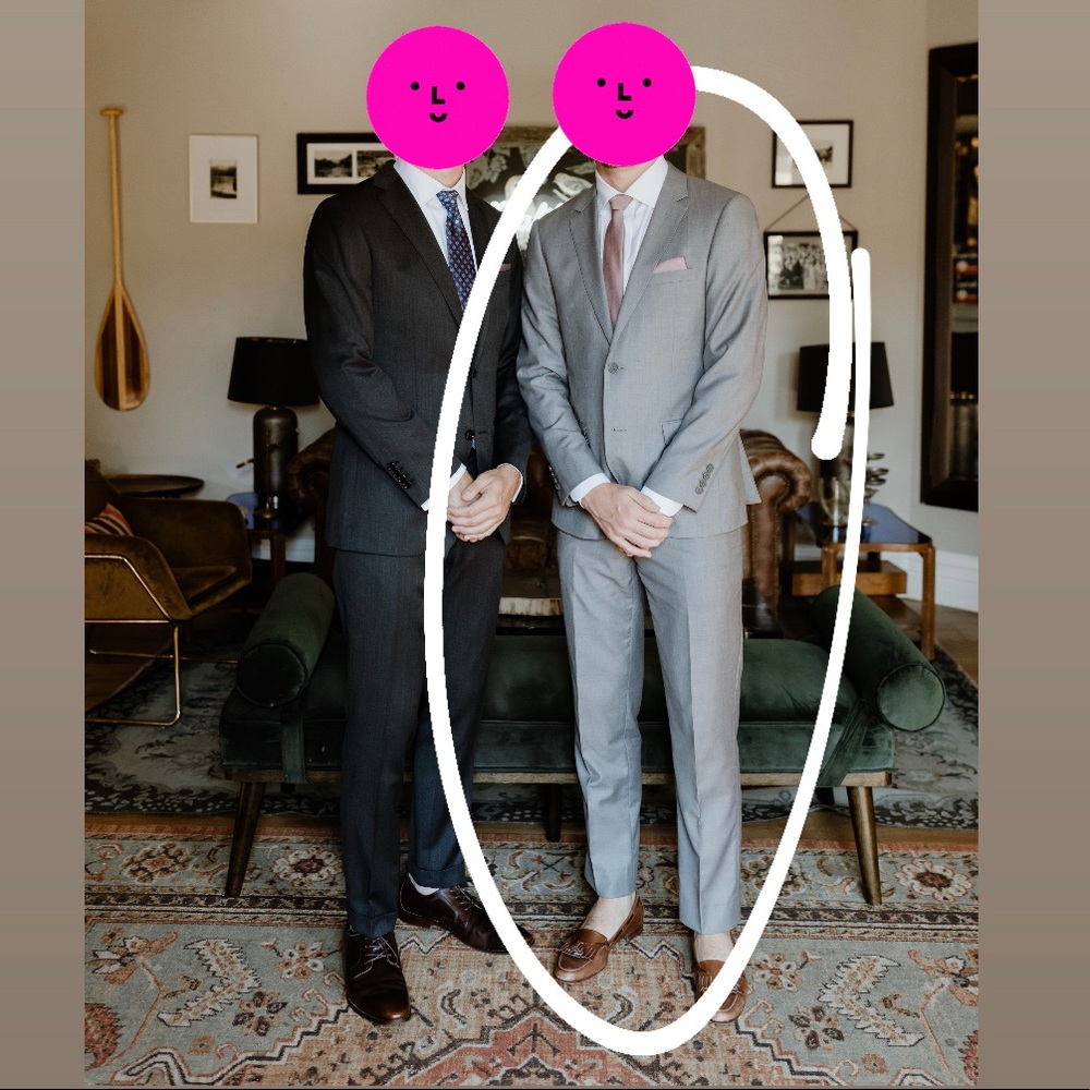 THE GROOMSMAN SUIT LIGHT GREY with BIRDY GREY dark mauve tie and handkerchief